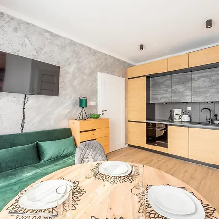 Horyzont -baltycka2 - Sauna & Fitness - Sniadania Apartment Kolobrzeg